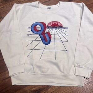 Vintage Queens University 70’s/80’s Graphic Crewneck Pullover Collegiate Sweater